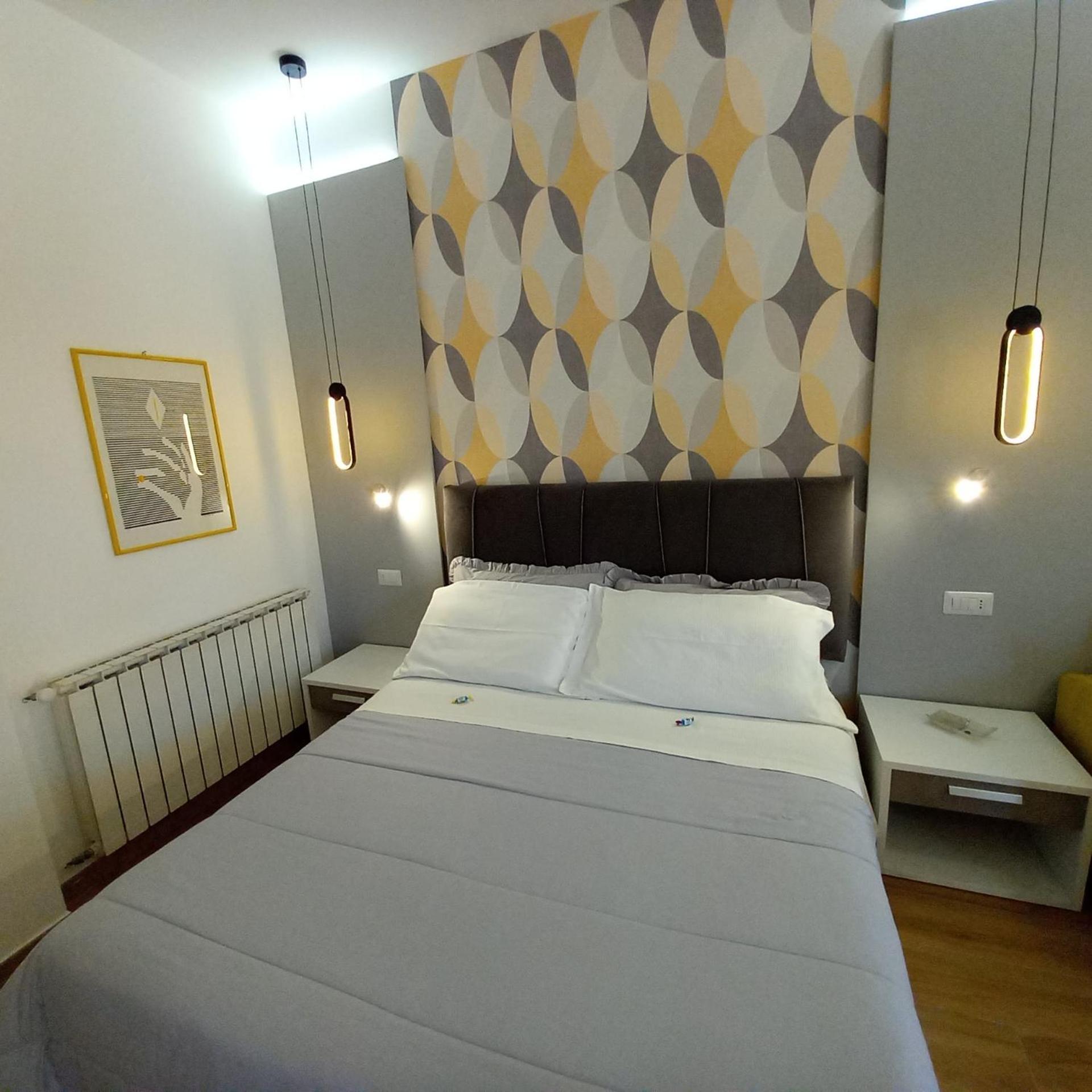Letizia 3* Castelbuono (Sicily)