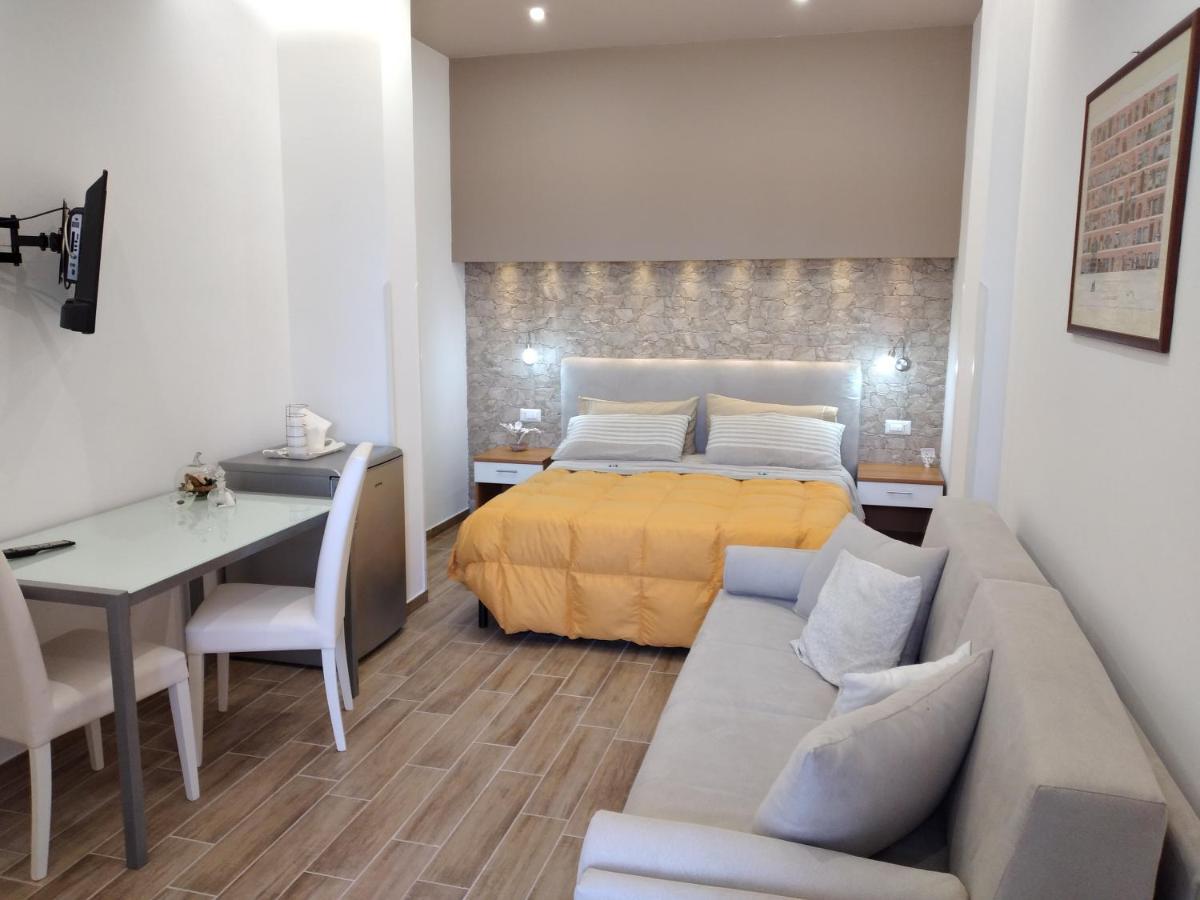 Letizia 3* Castelbuono (Sicily)