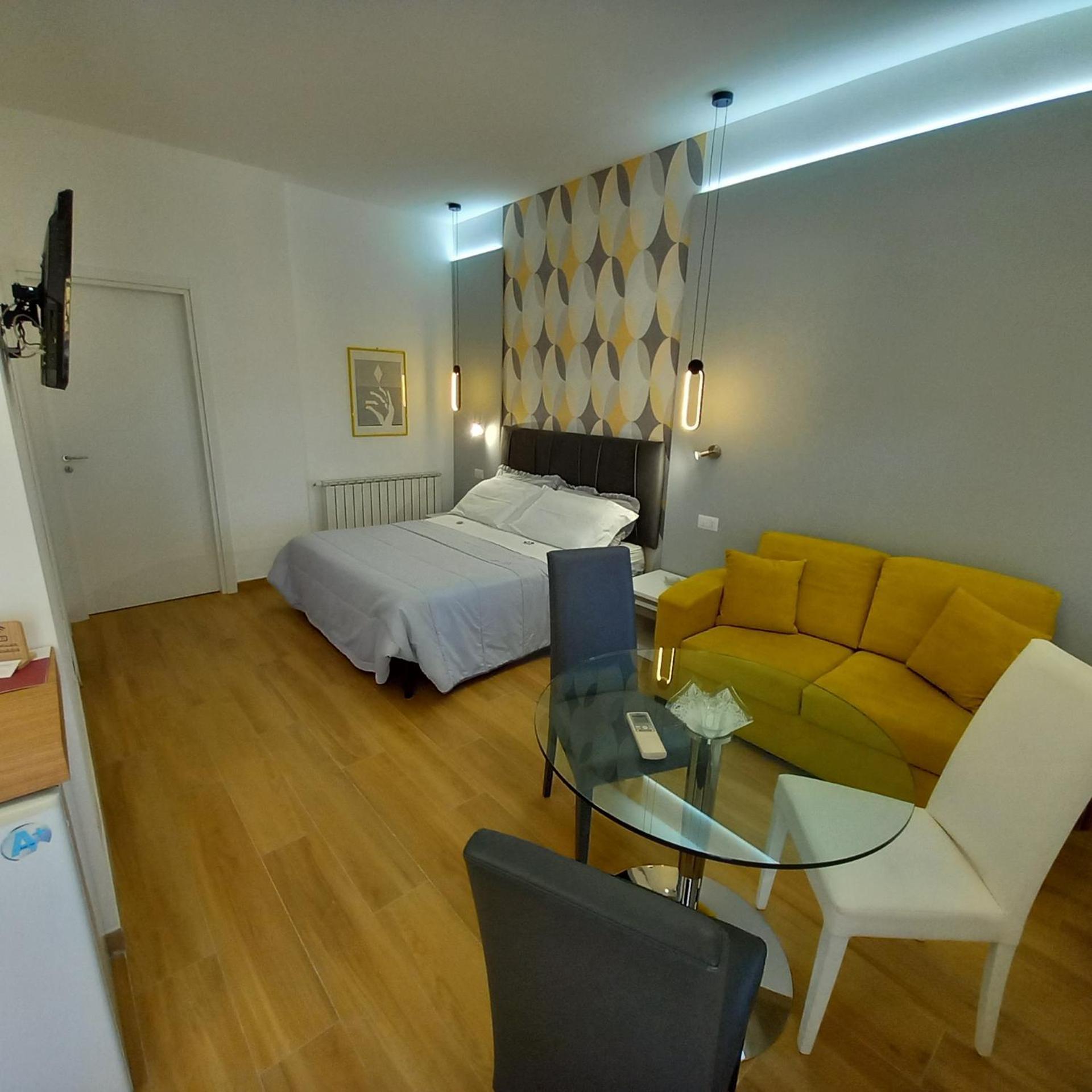 Couette-café Letizia 3*