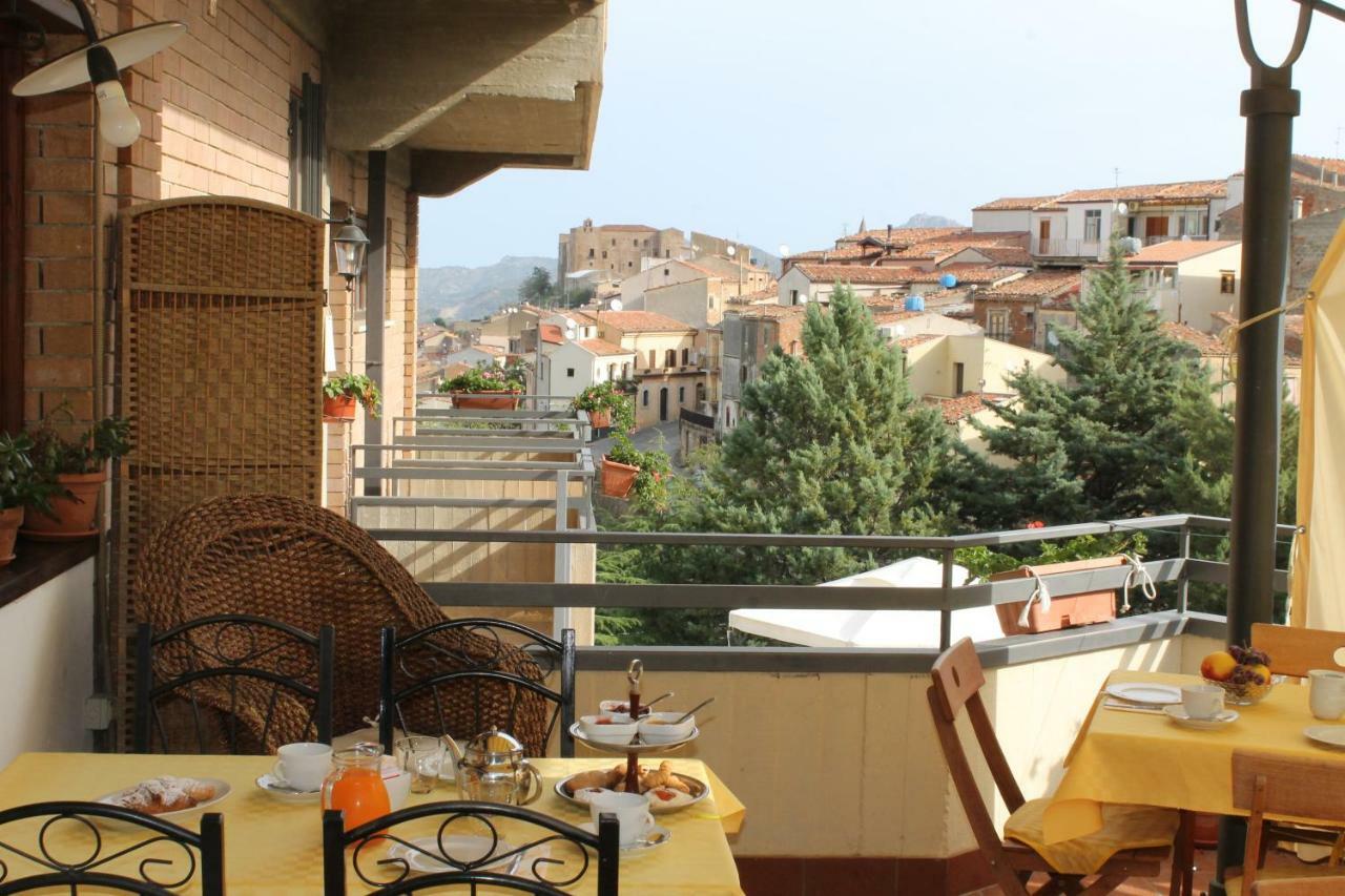 Letizia 3* Castelbuono (Sicily)